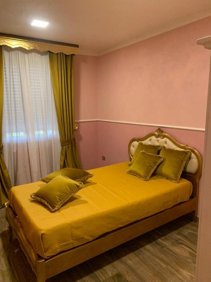 le 4 stelle luminose Appartement Trinitapoli Buitenkant foto