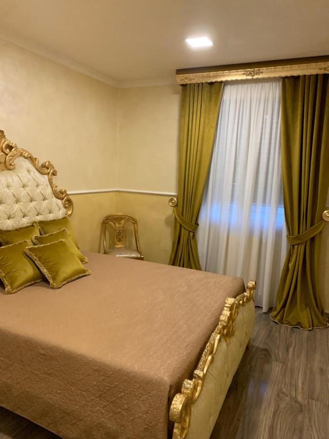 le 4 stelle luminose Appartement Trinitapoli Buitenkant foto