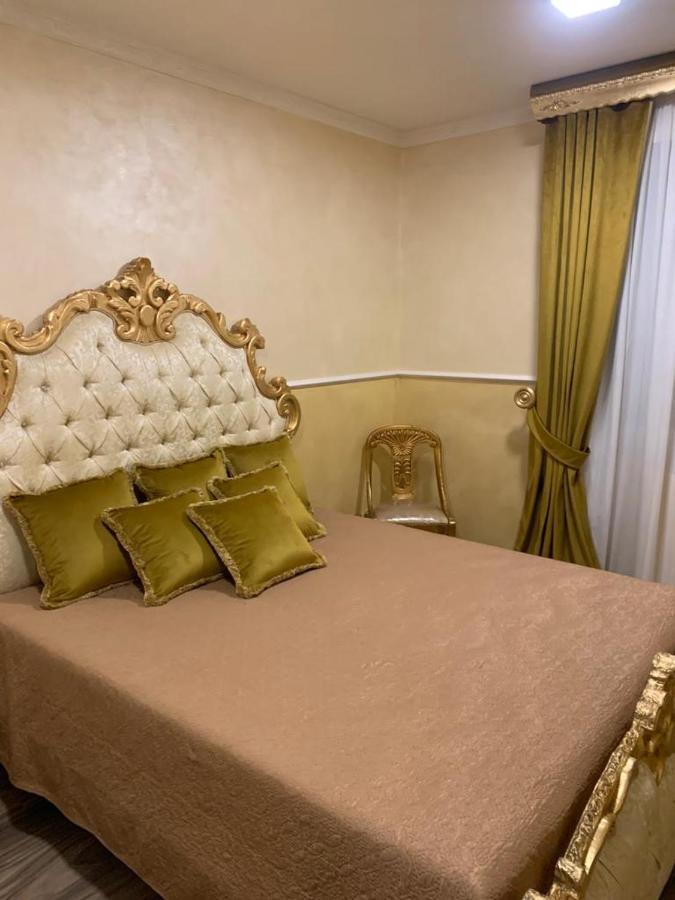 le 4 stelle luminose Appartement Trinitapoli Buitenkant foto